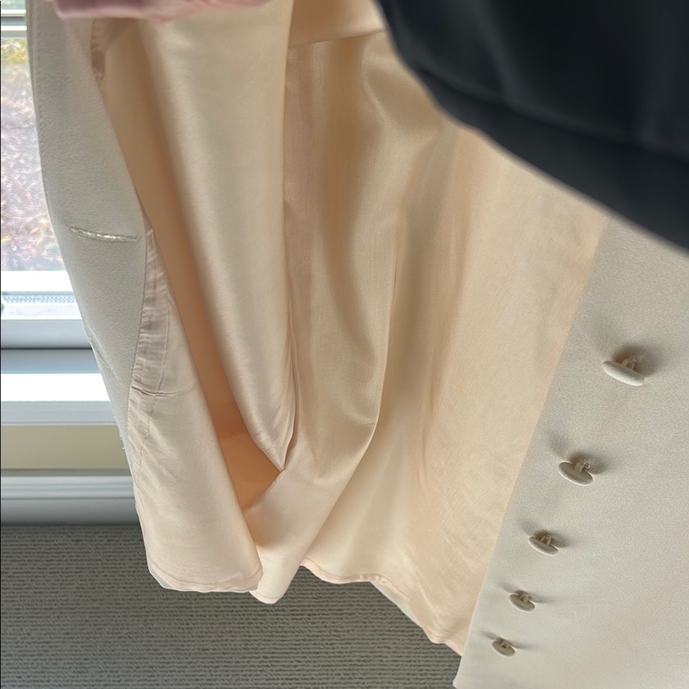 Elegant Cream Dress by Ann Taylor🌿 - Picture 5 of 6